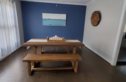 Northeast Virginia Beach House | Spacious 4-bedroom townhome in tranquil Virginia Beach with AC