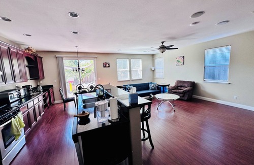 Castro Valley House | Spacious 4-bedroom house in lovely Castro Valley with WiFi