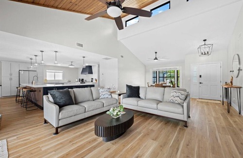 Port Saint Lucie House | Spacious 4-bedroom house with WiFi, AC in enjoyable Port St. Lucie