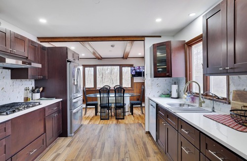 Lake Ariel House | Spacious 4-bedroom house in peaceful Lake Ariel with WiFi, AC