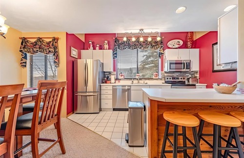Seven Springs Condo | Spacious 4-bedroom ski-in/ski-out condo on Seven Springs Mountain Resort