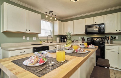 Noblesville House | Spacious 4-bedroom home with Game Room and deck! Walk to Ruoff Music Center! n