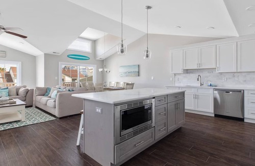 Wildwood Crest House | Spacious 4bedroom townhome in enchanting Wildwood Crest with AC, WiFi, golf cart
