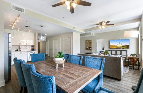 Central Business District Apartment | Spacious 4BR Condo Near French Quarter