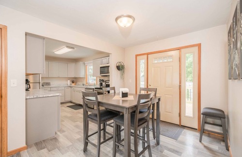 Sioux Falls House | Spacious 4BR Home Near Hospitals & Universities