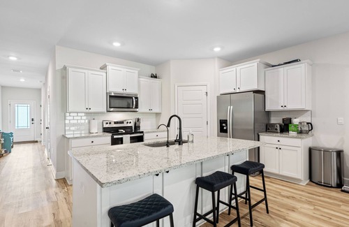 Tallahassee House | Spacious 4BR Home Near Midtown & FSU