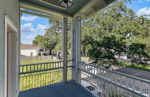Milan Apartment | Spacious 4BR Retreat · Comfort & Style Unit 2