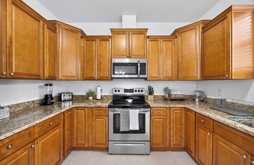 Tampa House | Spacious 4BR Tampa Home Near Stadiums & Beaches