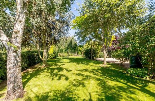 Shrawley House | Spacious 5 bed Barn in the Heart of Worcestershire