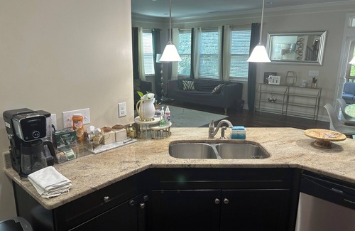 Fuquay-Varina House | Spacious 5-bedroom house in charming Raleigh suburb in Fuquay-Varina wt WiFi, AC