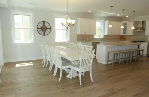 North End Condo | Spacious 5 Bedroom 4.5 Bath w/Private Elevator- 1 block from Boardwalk