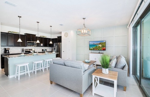 Four Corners House | Spacious 5-bedroom Family Fun Home w/Private Pool, Near Disney