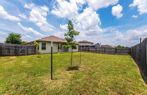 Georgetown House | Spacious 5-bedroom house with WiFi and AC in lovely Georgetown