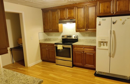 Norcross House | Spacious 5-bedroom house with fitness room and AC in fabulous Norcross