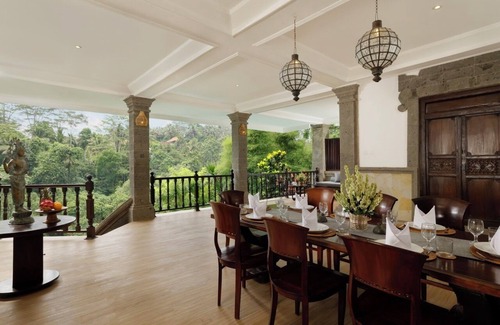 Andong Villa | Spacious 5-Bedroom Jungle-View Villa in Ubud