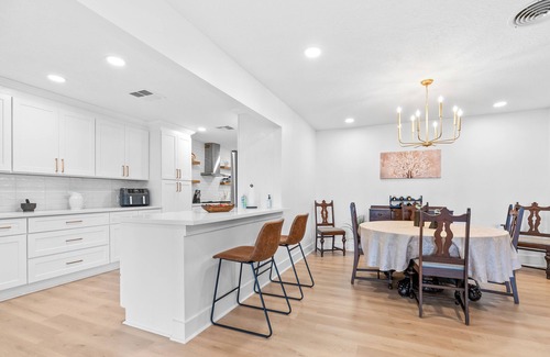 Lake Charles House | Spacious 5-bedroom house completely updated with wifi and game room