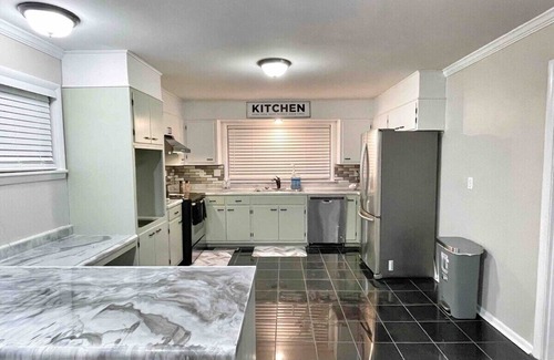 Decatur House | Spacious 5BR Decatur Retreat | Games Pets BBQ