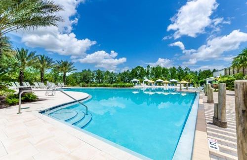 Davenport House | Spacious 5BR Resort - Private Pool - Near Disney!
