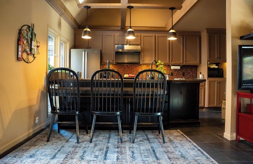 Jenkins House | Spacious 6-bedroom house on 25 acres in the Ozarks w/hot tub and private trail!