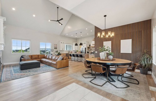 Salem House | Spacious 6000 sqft Retreat with Pickleball Court & Entertainment Galore