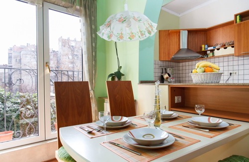 Stari Grad Condo | Spacious 92m2, prime location condo. Comfortable. Makes you feel like at home.