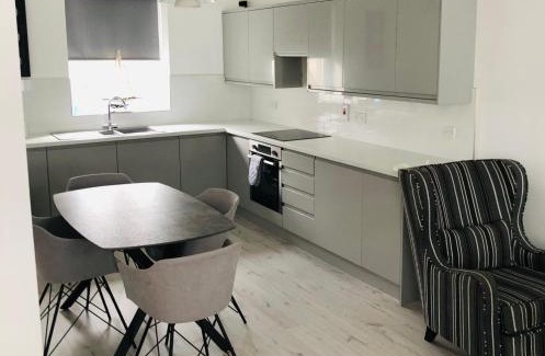 Ballycastle Apartment | Spacious and Bright Town Centre Apartment
