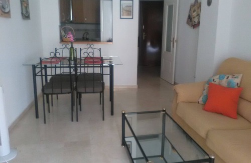 La Goleta Apartment | SPACIOUS AND COMFORTABLE APARTMENT IN THE CENTER OF MÁLAGA - A/A-WI-FI-PARKING