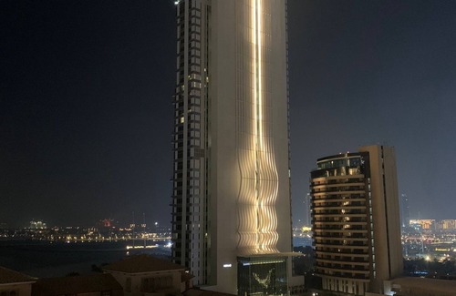 Al Sufouh 2 Apartment | Spacious and Luxurious Studio Apartment in the Heart of JBR