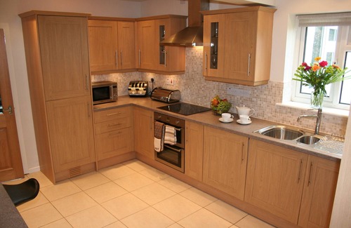 Benllech House | Spacious and modern family holiday home