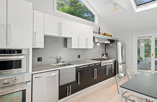 Wainscott Woods House | Spacious and Open Wainscott Home with Amazing Outdoor Space Centrally Located