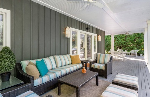 Wainscott Woods House | Spacious and Open Wainscott Home with Amazing Outdoor Space Centrally Located