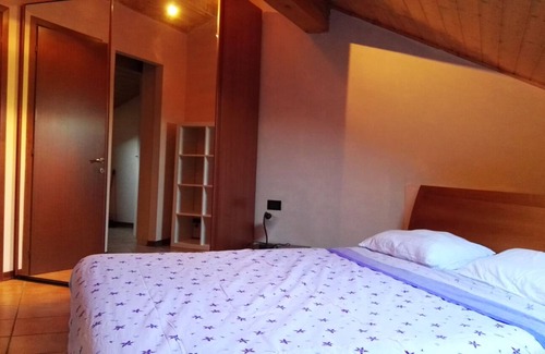 Germignaga Apartment | Spacious and tastefully newly furnished 3-room apartment with communal pool
