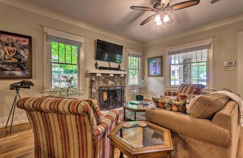 Hot Springs House | Spacious and Updated 1920s HSNP Craftsmen Home