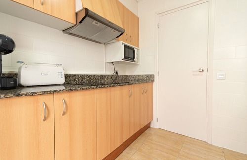 Lloret Town Center Apartment | Spacious apartment, with views, bright, renovated and in front on the beach!