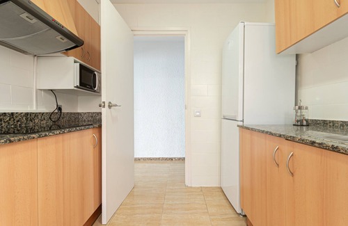 Lloret Town Center Apartment | Spacious apartment, with views, bright, renovated and in front on the beach!