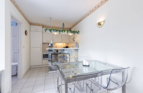 Middelkerke Apartment | Spacious apartment with terrace