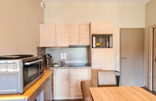 Flaine Apartment | Spacious apartment for 6, ski-in/ski-out, spa and pool
