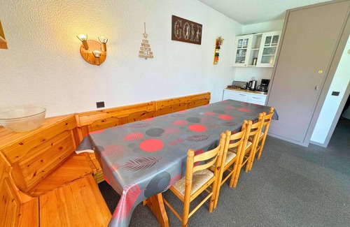Reberty Apartment | Spacious Apartment for 10, Ski-In/Ski-Out, Reberty 1850, Les Menuires