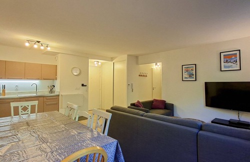Flaine Apartment | Spacious Apartment in Center of Flaine, Sleeps 6, Near Slopes and Shops