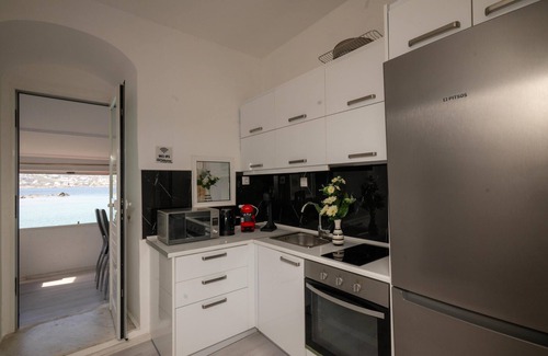 Mykonos Apartment | Spacious Apartment in Little Venice Mykonos by MPS