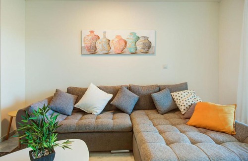 San Roque Apartment | Spacious Apartment in San Roque with Swimming Pool