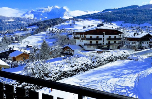 Combloux Apartment | Spacious apartment, terrace, open view of the valley and Mont-Blanc