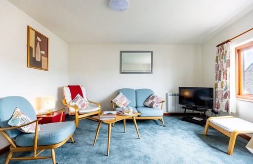 Kendal Apartment | Spacious Apartment with Rolling Hill Views