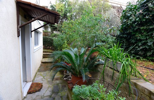 Papagou-Holargos Apartment | Spacious appartment near metro
