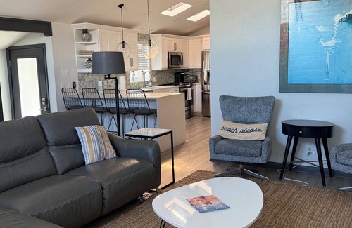 Indian Shores House | Spacious Beach House Steps to Beautiful Gulf Beach Pets Allowed*