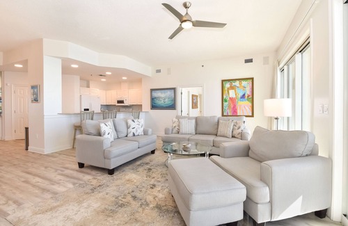 Miramar Beach Condo | Spacious Beachfront Condo w/Gulf & Lake Views in Miramar Beach! 🏖🌴☀