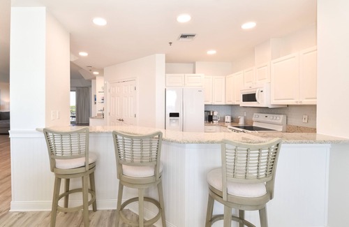 Miramar Beach Condo | Spacious Beachfront Condo w/Gulf & Lake Views in Miramar Beach! 🏖🌴☀