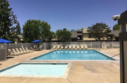 Santa Ana House | Spacious Beautiful Home, Perfect For Getaways With Family
