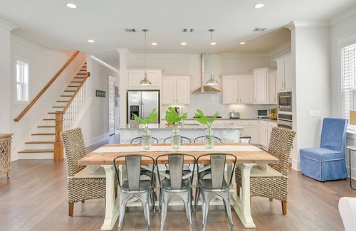 Santa Rosa Beach House | Spacious Blue Mountain Beach home! Resort Pool, Hot Tub & Bikes!