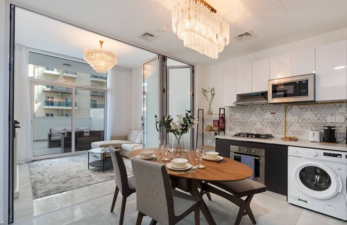 Discovery Gardens Apartment | Spacious & Bright 1BR in Pearlz By Danube
